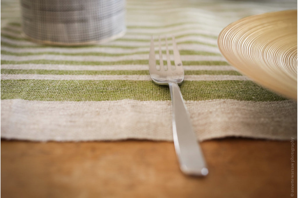 Sabine Runner Apple Stripe - Modernplum