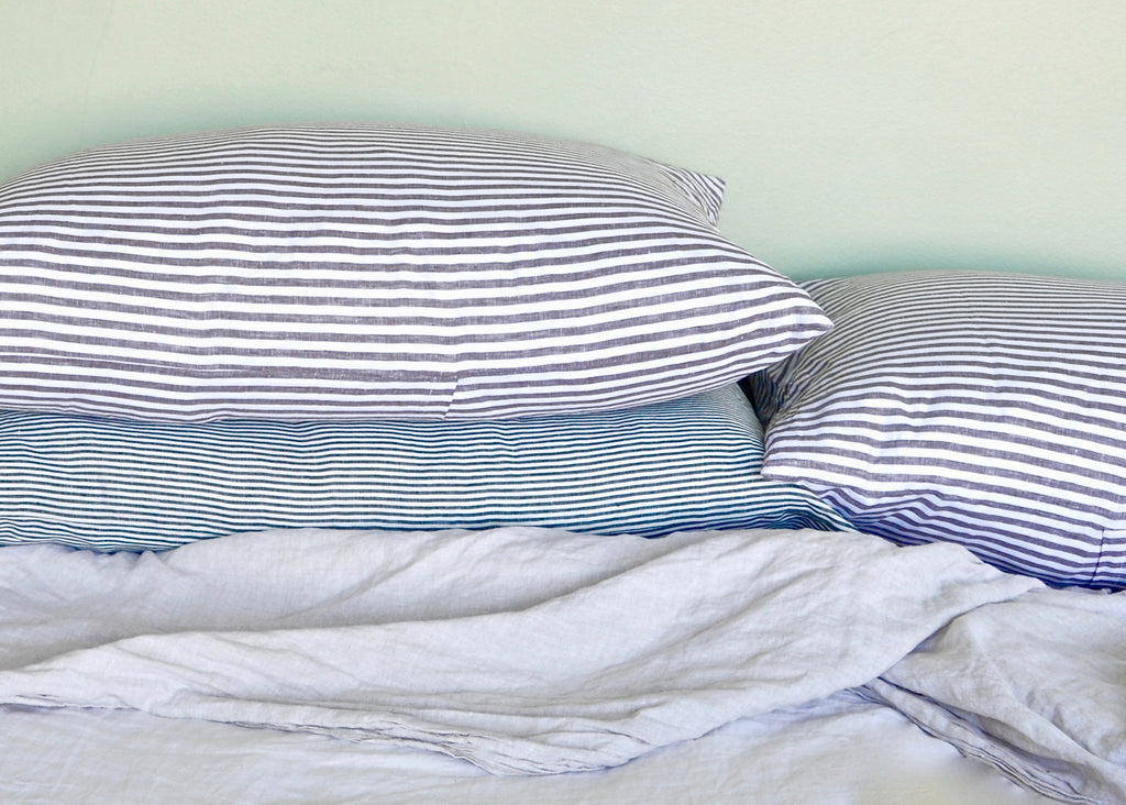 Breton Big Cushion Assorted Colors - Modernplum