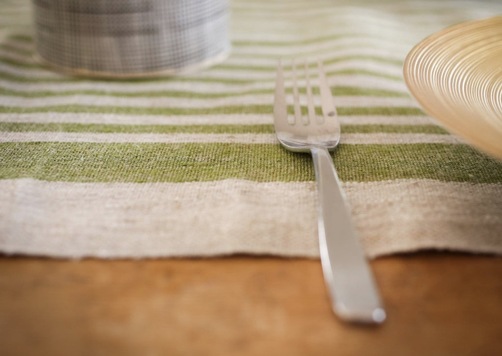 Sabine Runner Apple Stripe - Modernplum