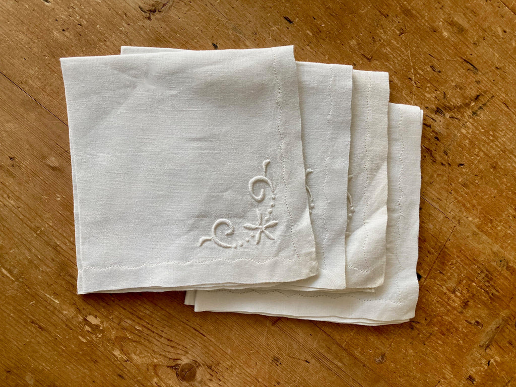 Vintage Decorative Linen Napkins - Set of 4 - Modernplum