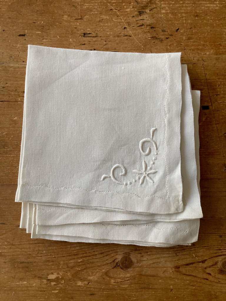 Simple Linen Napkin Set of 4